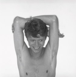 bowieakajohn:  Awe love this guy’s smile! 