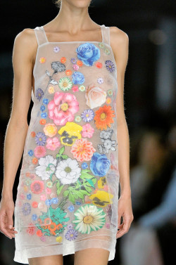  Christopher Kane S/S 2012 (details) 