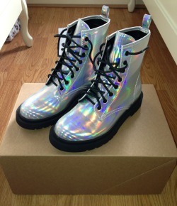 holographic-fairydust:  i need these in my life