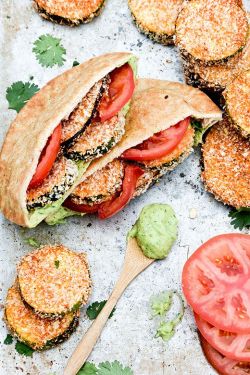 intensefoodcravings:  Baked Eggplant and Zucchini Sandwiches