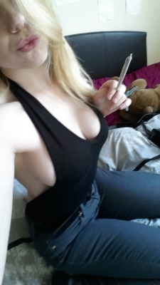 ur-a-cuntt:  Ready to goooo