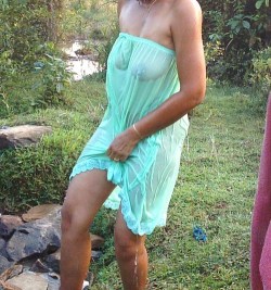 desidaru:  Indian Girl bathing outside voyeur pics More on desidaru