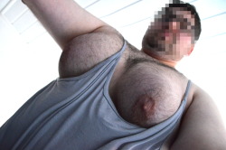 omgknutson:  i totally get horny by looking at my own tits. loveÂ â€˜em!  Mooooooobs