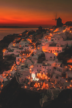 wnderlst:  Santorini, Greece | Frank Hazebroek 