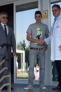 karinasanna:  David Villa is undergoing medical tests ahead of