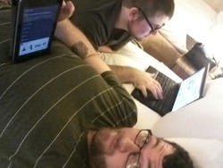 spookyaardvark:  Blogging in our hotel room because we’re just