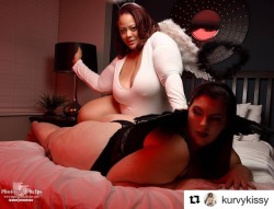 #Repost @kurvykissy ・・・ Naughty angels get spankings! •