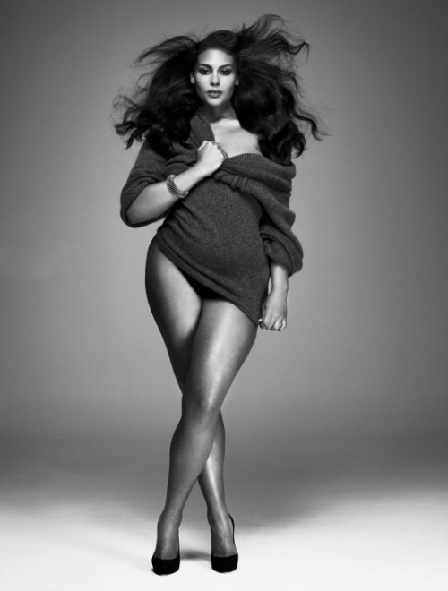 Thick & Curvy Absolute Women Sisters.
