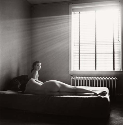 killerbeesting:  Harry Callahan - Eleanor and Barbara, Chicago, 1954 