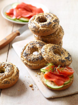 foodluxury:  Love Food? This blog is for you. 