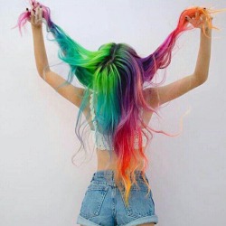 FUCK YEAH COLORED HAIR ♥