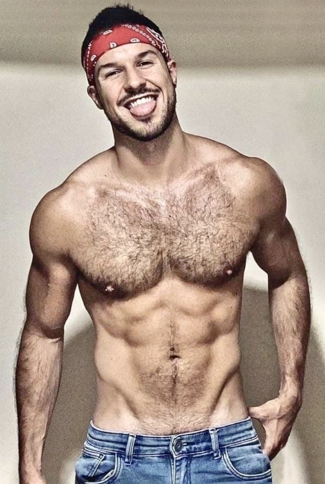 scoobydudeguy: