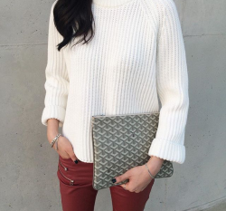 thestylexplorer:  	Available here >>  