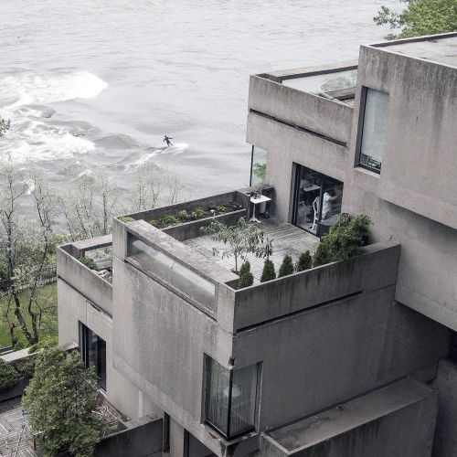 brutgroup:Surfer at Habitat67, Montreal, Canada. Architecture