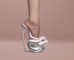 heavenhasheels:  A little whipped cream? Safa Sahin Heels 