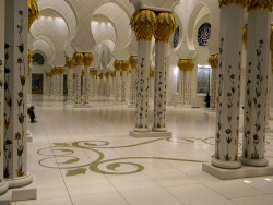 losed:  Grand Sheikh Zayed Mosque, Interior details Abu Dhabi