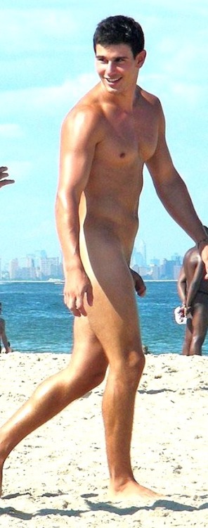 gay-art-and-more:  bycraigdixon:  My summer beach party 