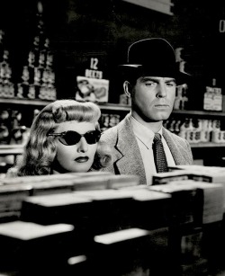 summers-in-hollywood: Barbara Stanwyck and Fred MacMurray in