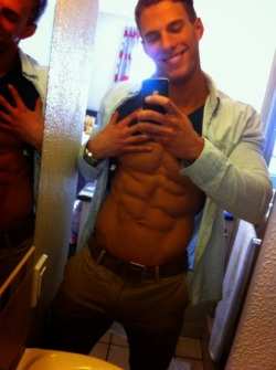 Simply Hot Guys