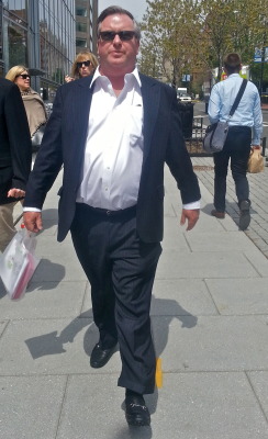 handsomedadhunter:  wrinkleshop:  suiteddaddies:  dilferotica: