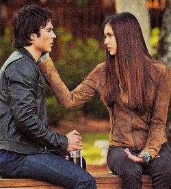 diariodvampiro:  #Damon: I love you, #Elena. It is because I