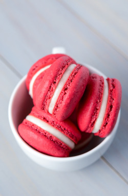 thecakebar:  Red Velvet Macarons Recipe 