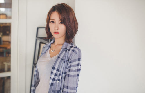 korean-dreams-girls:  Ji Na - August 07, 2014 Set