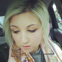 Check out my earrings ;D   #me #face #worktime #hair #earrings