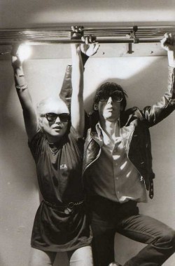 mauricedelafalaise:  DEBBIE & IGGY