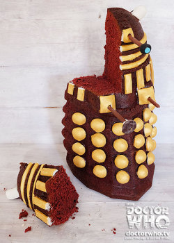 doctorwho:  Recipe for a Red Velvet Dalek cake  3 tbsp boiling
