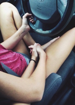 lliduac:   she always holds my hand while she drives and I love