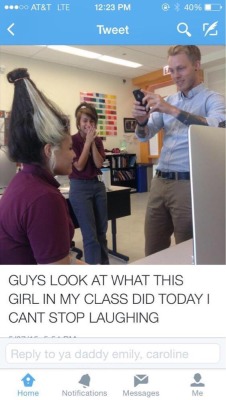 bestfunny:  forget her hair LOOK AT THAT TEACHER