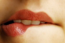 imdaddydominance:  Lip bitting will get you everywhere…