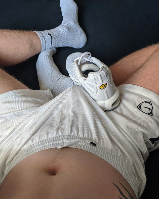 shortsandtrackies: