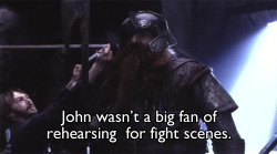 oshkeet: throren:  Don’t mess with Gimli  They picked the right