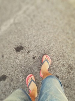 No shoes, no frills, on my new road to find my happiness. “A fast