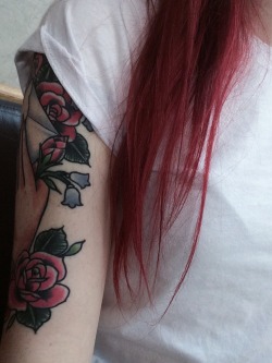 spannie:  I love my new tattoo so much. Having my upper arm tattooed