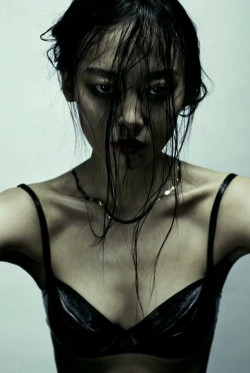  “Tool” Li Xiao Xing photographed by Hugh Lippe for