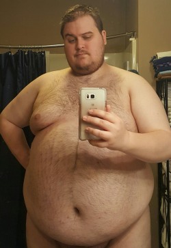 bigbearrider:  blackstripe222:  Trying to growâ€¦   Wow that is a very hot body. Damn heâ€™s so fucking sexy  Fuzzy and adorable