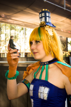 shigeako:  thecontinuationof:  blueisforscarvesandboxes:  shigeako-cosplay: