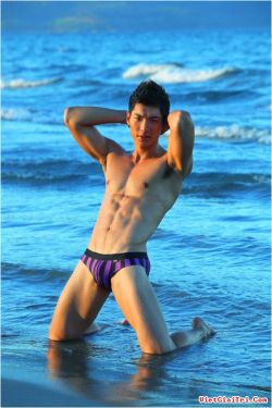 Viva!Asian hunks!