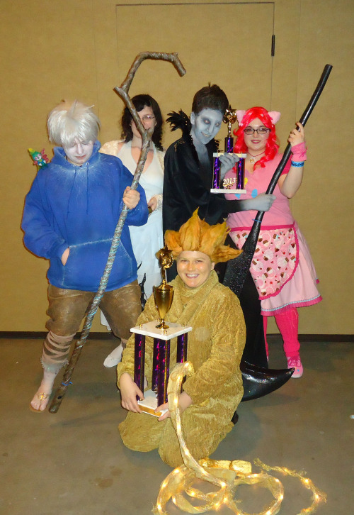 moosestillwiththeporkchops:  lithefider:  caitercates:  HOORAYYYY FOR THE RISE OF THE GUARDIANS GROUP!!! Winning Best in Show at the Cosplay Masquerade- SO GREAT! It was amazing hanging out with these guys, and the costumes were unbelievably awesome.