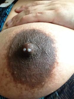 largeareolaslover:  I’d like to rub my cock on her lactating