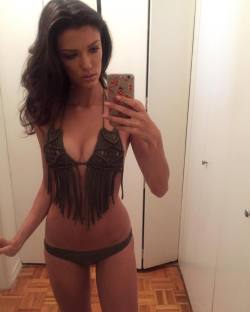 Submit your own changing room pictures now! Anna-Christina Schwartz