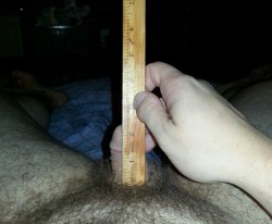 smallcockweightlifter:  Measuring my 2” flaccid penis again.