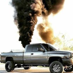 dieseldistrict:  #liftedtrucks #rollingcoal