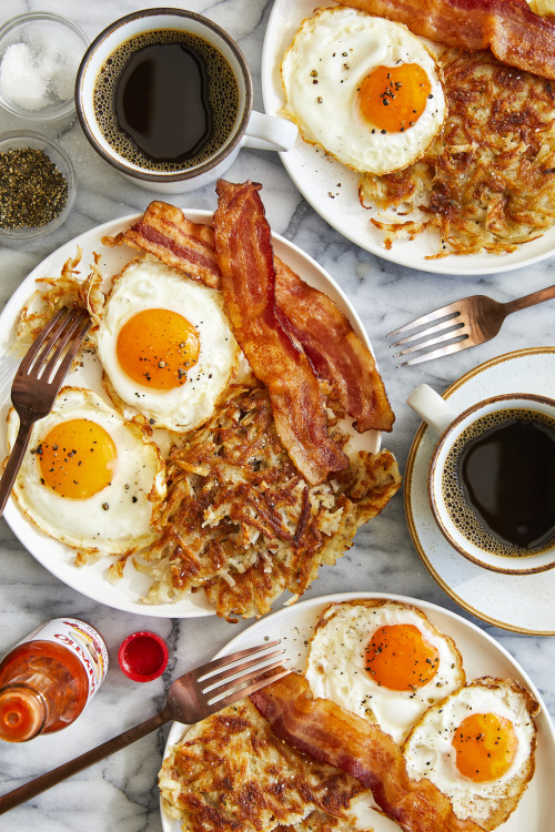 daily-deliciousness:Homemade crispy hash browns