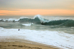 wyntershetley:  Serenity in the skies, and a rush of the ocean