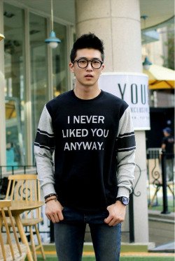 yesstyle:  Sad truth from such a cute guy…….  FLYDAY Crew-Neck