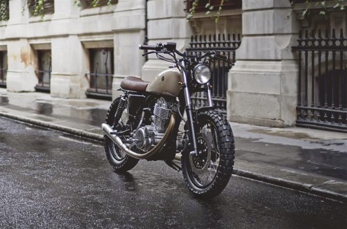 caferacerpasion:  Yamaha SR 400 Scrambler â€œType 7â€ by Auto Fabricawww.caferacerpasion.com